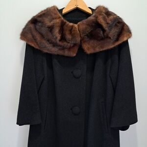 Vintage 50s Forstmann Black Wool Scandi Boho Mod Retro Coat with Mink Collar 8
